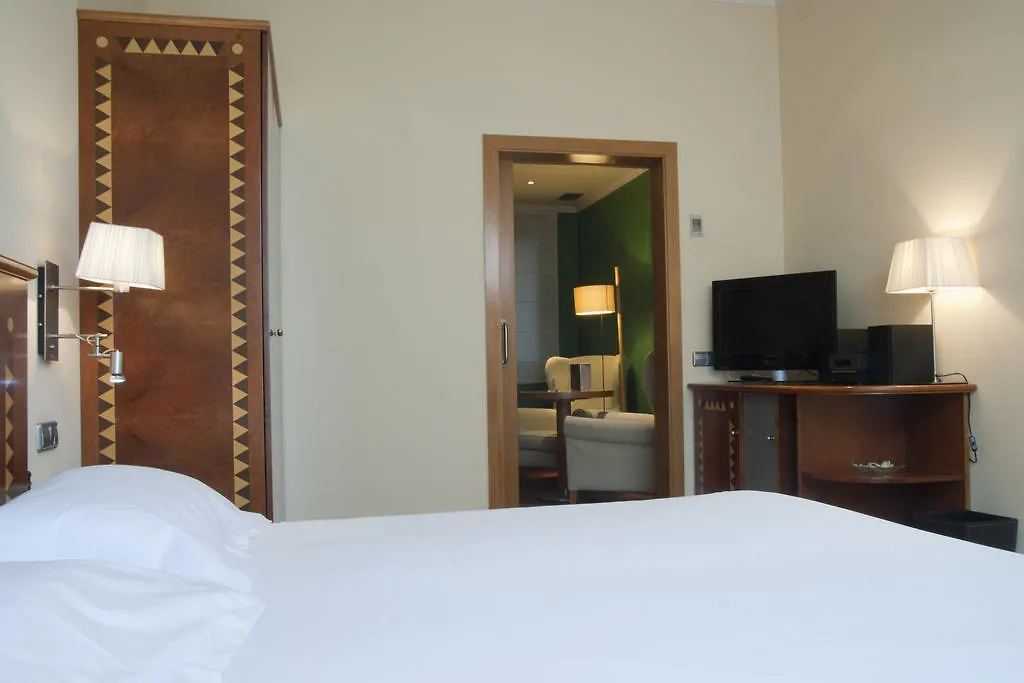 Hotel Montecarlo Barcelona 4*,